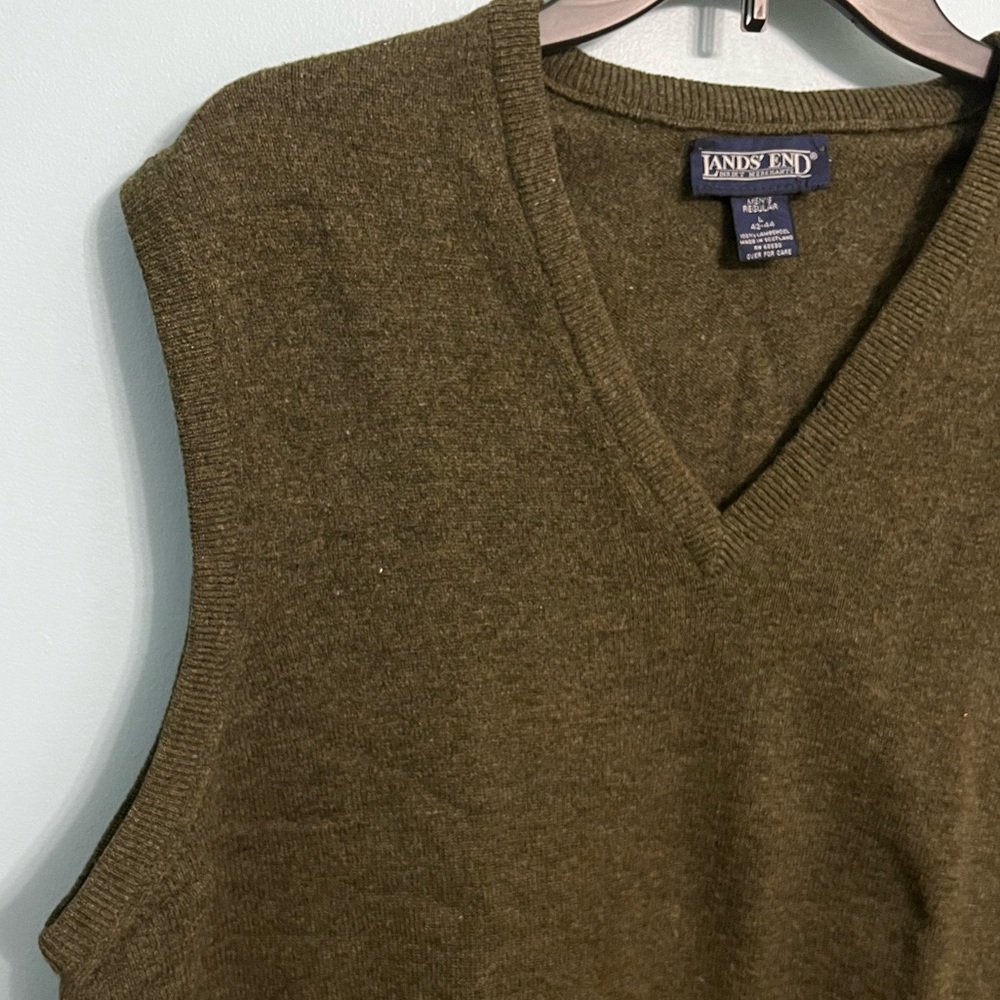 Lands End Men’s Large Brown Wool Sweater Vest - Picture 3 of 7